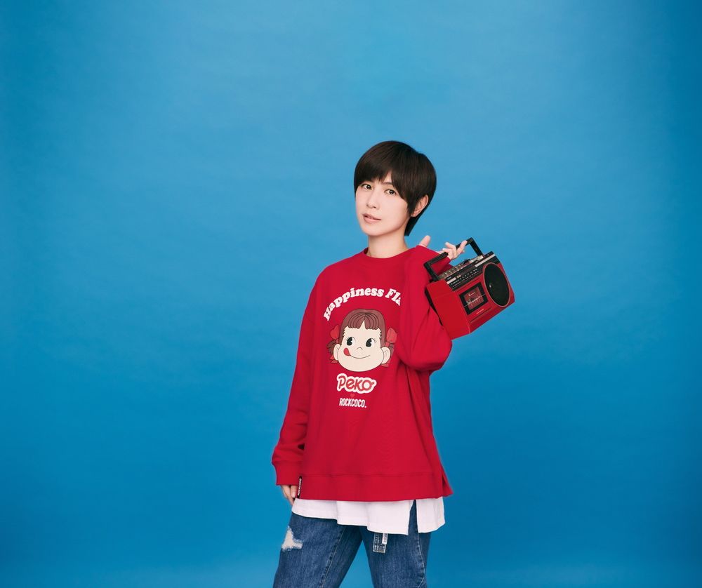 Juxia Fashion Review – ROCKCOCO x PEKO: When Sweet Nostalgia Meets Streetwear Cool!